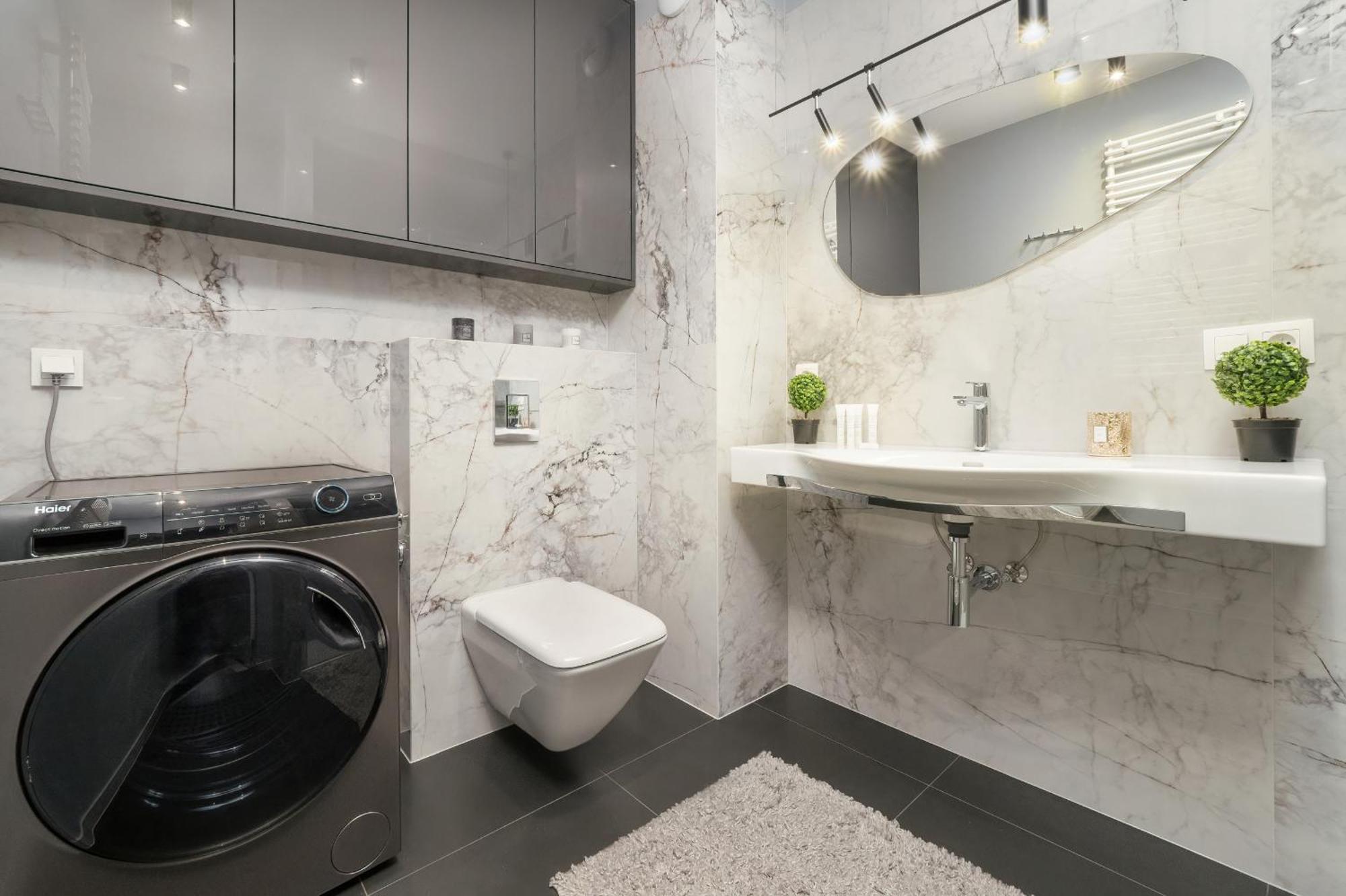 Luksusowe Studio W Lodzi Z Biurkiem, Balkonem I Klimatyzatorem By Renters Prestige Zewnętrze zdjęcie
